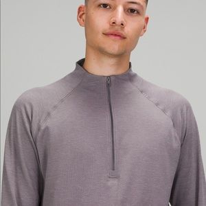 lululemon NWT Metal Vent Tech 1/2 Zip 2.0 - Large